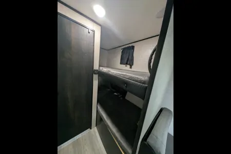 Eden's Jayco BH174 Travel Trailer