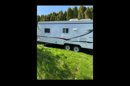 Trevor's Komfort Kampsite Travel Trailer