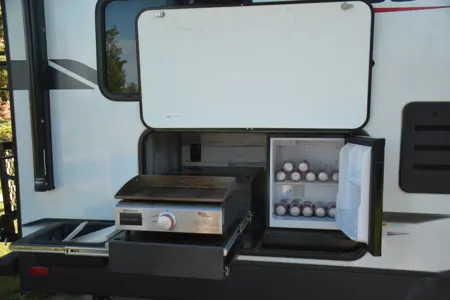 Luxury Trailer Getaway at Cobblestone RV Park