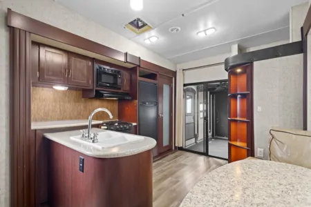 Ryker's Heartland Torque ss Fifth Wheel