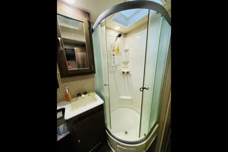 Quarry Ridge Sun Retreat Sherkston Shores Luxury RV