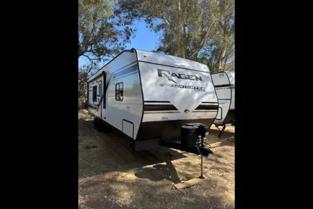 Genesis Supreme RV FS2750 Toy Hauler