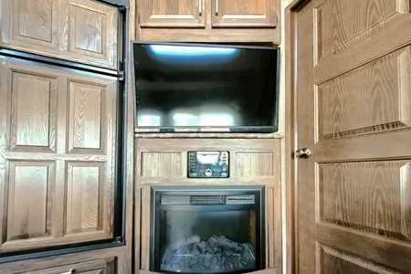 2017 Keystone Cougar ToyHauler-Adventure Awaits!