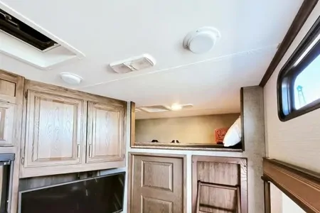 2017 Keystone Cougar ToyHauler-Adventure Awaits!