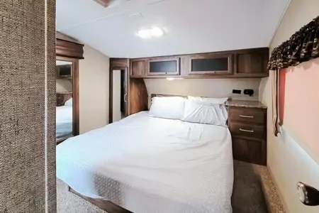 2017 Keystone Cougar ToyHauler-Adventure Awaits!