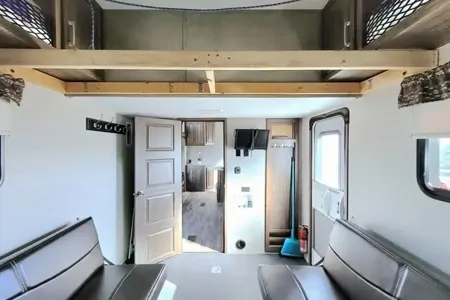 2017 Keystone Cougar ToyHauler-Adventure Awaits!