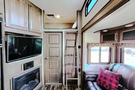 2017 Keystone Cougar ToyHauler-Adventure Awaits!