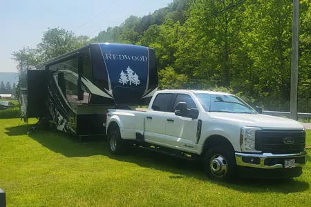 Paul's Redwood Fifth Wheel