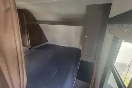 Dave's Starcraft Autumn Ridge 26BHS Travel Trailer