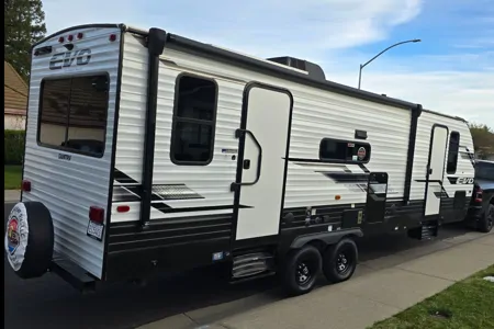 2023 Forest River EVO | Modern, Spacious & Family-Friendly