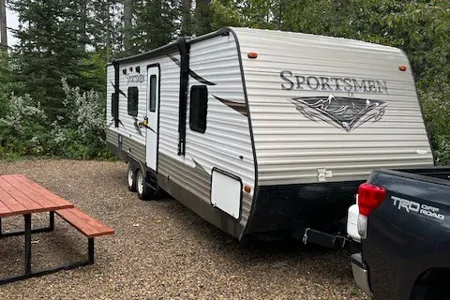 Sportsmen by KZ S272BH Travel Trailer