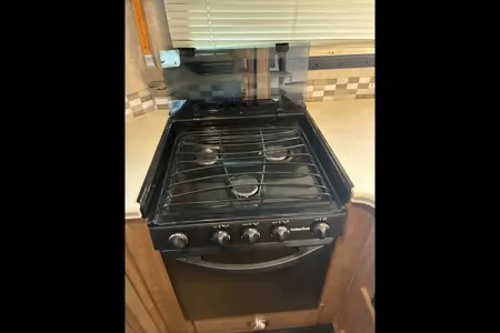 Charley's Fleetwood V-Lite Travel Trailer