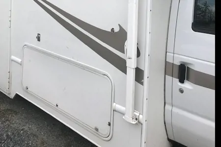 Tara's Ford Majestic Class C