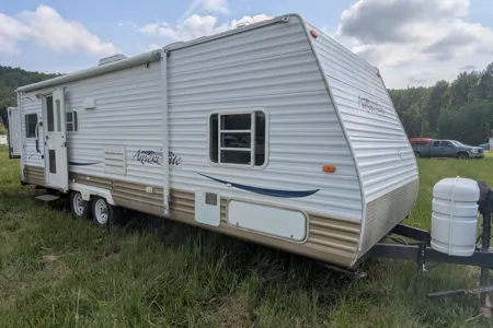 Anthony's Gulf Stream Amerilite Travel Trailer