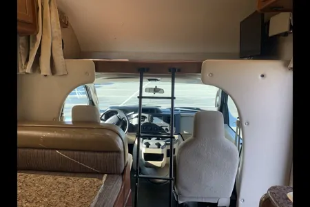 Ryker's Thor Motor Coach Chateau Class C