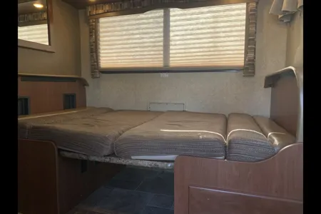 Ryker's Thor Motor Coach Chateau Class C