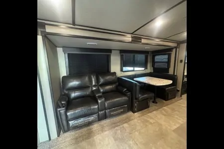 Grand Design Imagine 3170BH Travel Trailer
