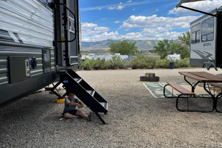 Pierce's Pet & Family Friendly Bunkhouse Getaway