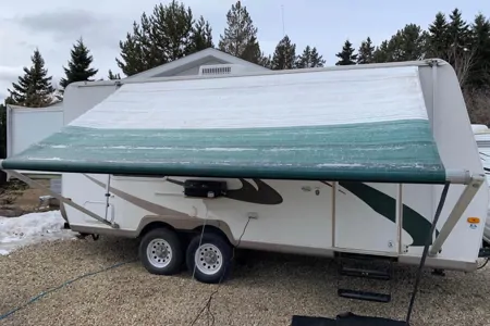 John's Flagstaff Shamrock Travel Trailer