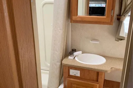 John's Flagstaff Shamrock Travel Trailer