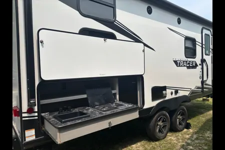 The Tracer
