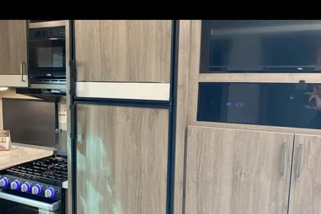 Tropical RV Grand Design Imagine 2910BH Travel Trailer