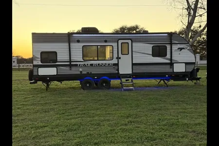 Family bunkhouse RV Sleeps 8