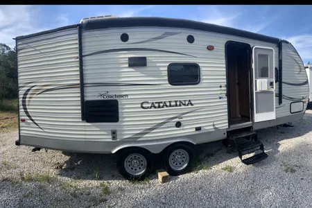 James's Coachmen Freedom Catalina Travel Trailer