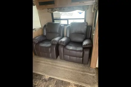 James's Coachmen Freedom Catalina Travel Trailer