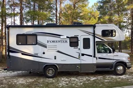 2017 Forester 2291S – Easy, Luxury & Family Fun