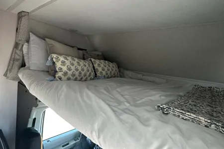 Julia's Forest River Sunseeker Class C