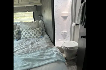 Julia's Forest River Sunseeker Class C