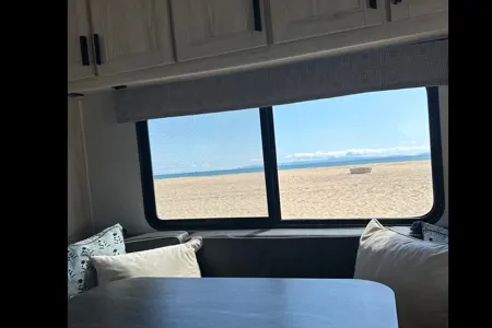 Julia's Forest River Sunseeker Class C
