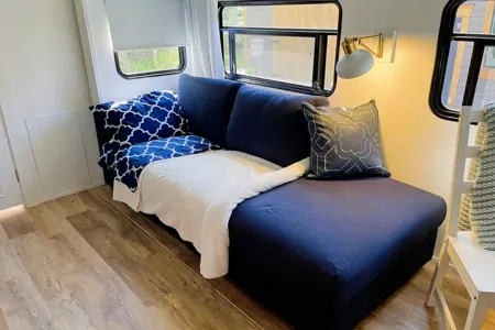 2008 Sportsman- Sleeps 4-5. A/C - Fully Renovated - Super Chic!