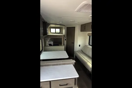 2025 Grand Design Transcend Xplor 24BHX Travel Trailer