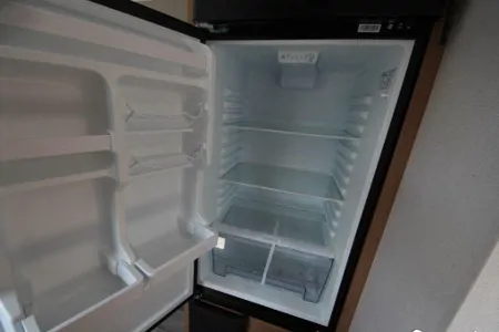  Laurie and Troy’s Travel Trailer