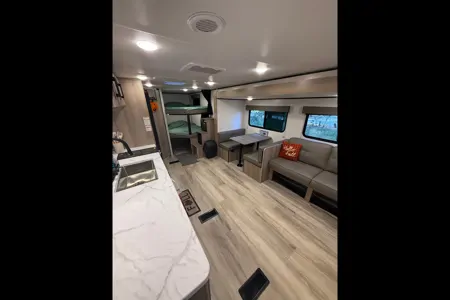 Carson's Keystone 26BX Travel Trailer