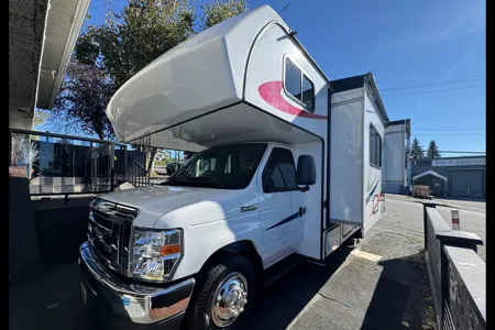 Woodies Adventurer Lp E450 Class C