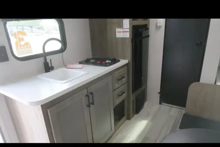 JW Adventure Rentals Travel Trailer