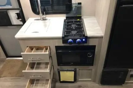 Coachmen Catalina Summit Serie 7