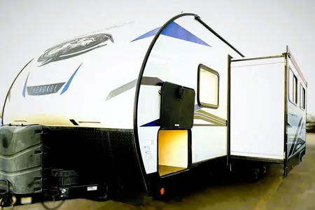 🤎 Alpha Churro 🤎 Sleeps 10 • Private Suite • Slide-Out • 2 Doors