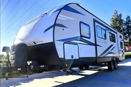 🤎 Alpha Churro 🤎 Sleeps 10 • Private Suite • Slide-Out • 2 Doors