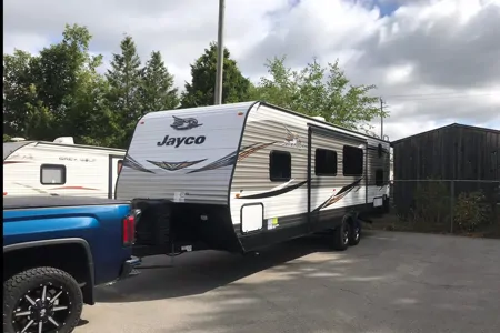 Nathan's Jayco 28BHBE Travel Trailer
