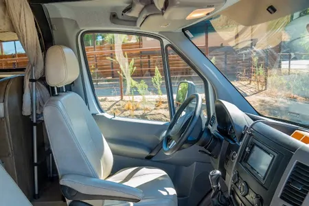 “Luna” The dreamy Mercedes Sprinter- 2020 Coachmen Prism