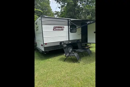 Coachmen Coleman Lantern LT Travel Trailer