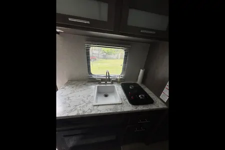 Coachmen Coleman Lantern LT Travel Trailer