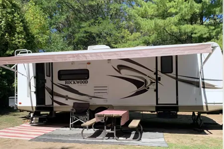 Robert's Forest River 2604 Travel Trailer