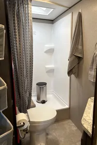 VanIsle Rocky Mountain Bunkhouse