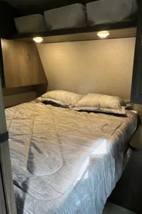 VanIsle Rocky Mountain Bunkhouse