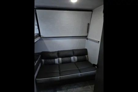 PLATINIUM CRUISE 273 *** BUNK BED ****